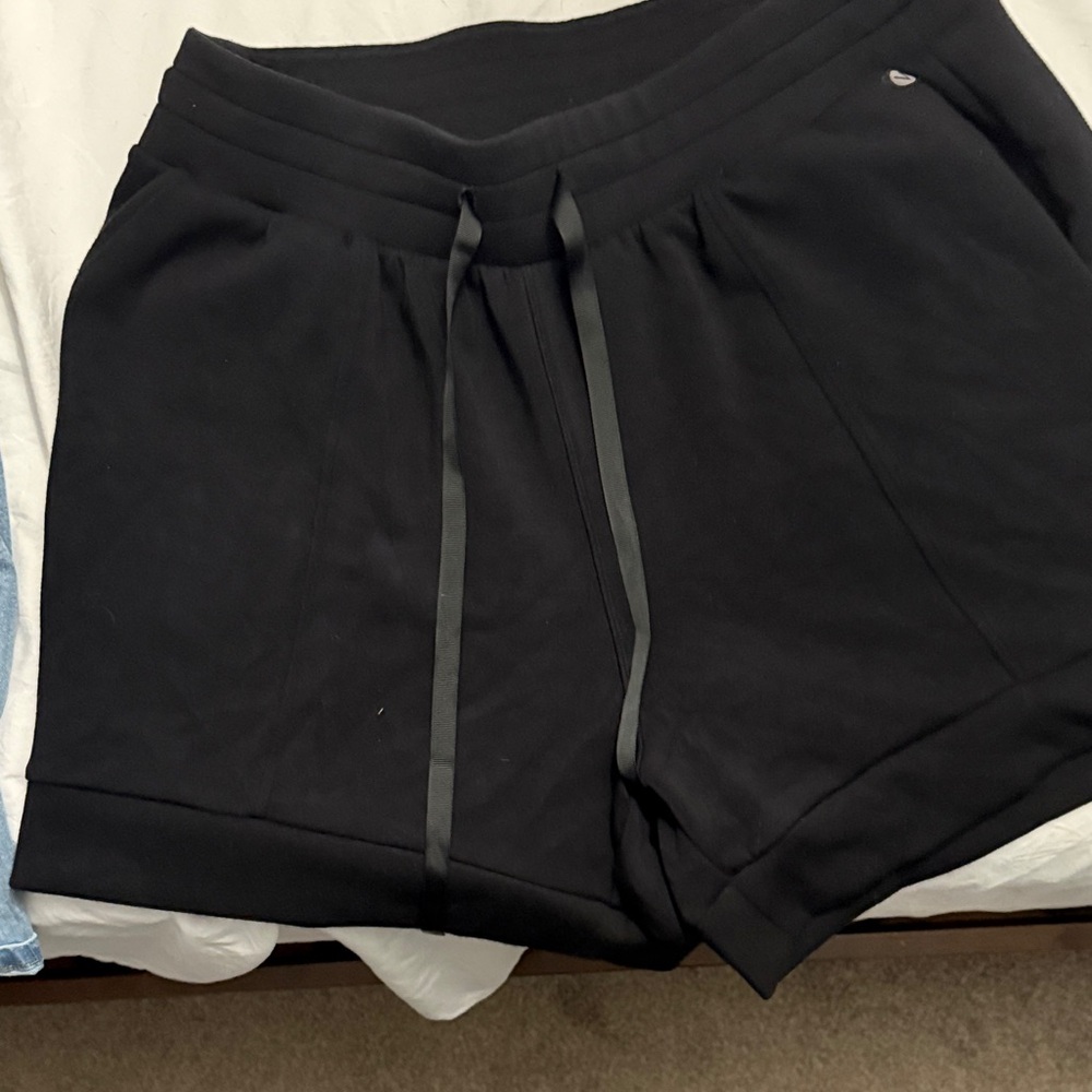Lane Bryant Black Athletic Pull‑On Lounge Shorts